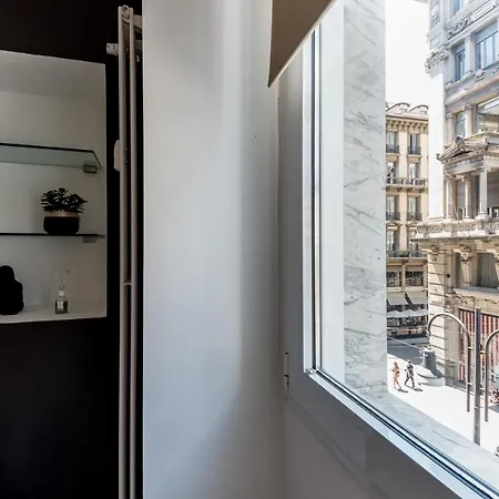 Amazing Flat In Duomo By Easylife *