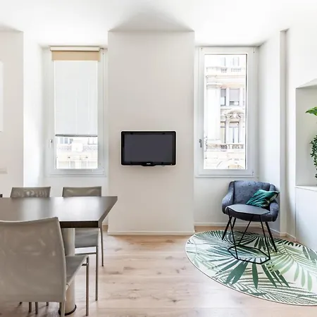 Daire Amazing Flat In Duomo By Easylife Milano
